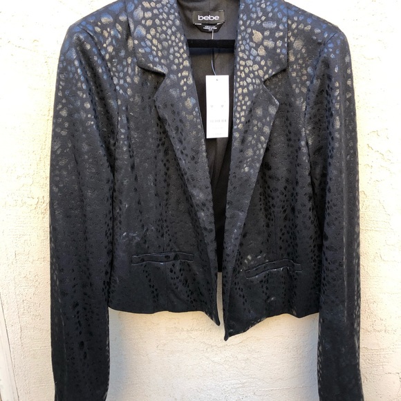 Blazer - Picture 5 of 5